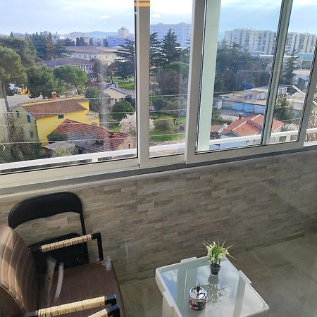 Apartment Zara With Garage Экстерьер фото